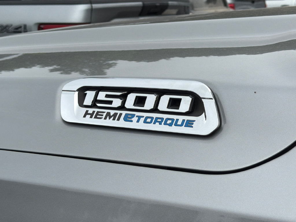 Used 2022 RAM 1500 Big Horn AWD/4WD image 17