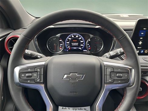 Certified 2025 Chevrolet Blazer RS image 18