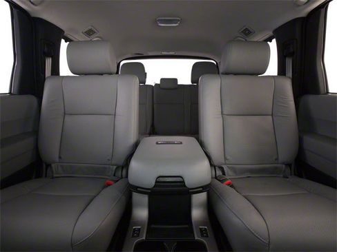 Used 2013 Toyota Sequoia Limited AWD/4WD image 17
