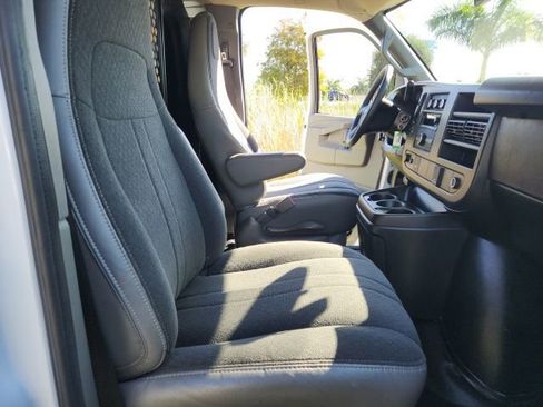Used 2024 Chevrolet Express 2500 w/ Driver Convenience Package image 21
