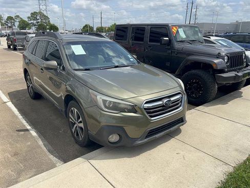 Used 2019 Subaru Outback 2.5i Limited image 2