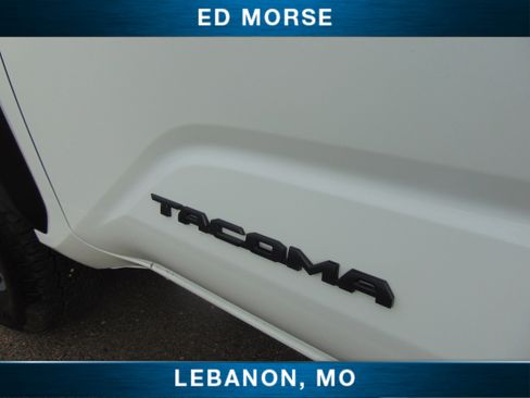 Used 2025 Toyota Tacoma Limited image 10