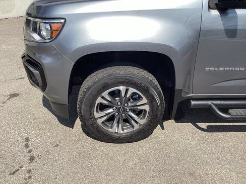 Used 2022 Chevrolet Colorado Z71 w/ Safety Package AWD/4WD image 24