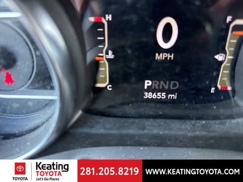 Used 2022 Jeep Wrangler Unlimited Rubicon w/ Steel Bumper Group image 17