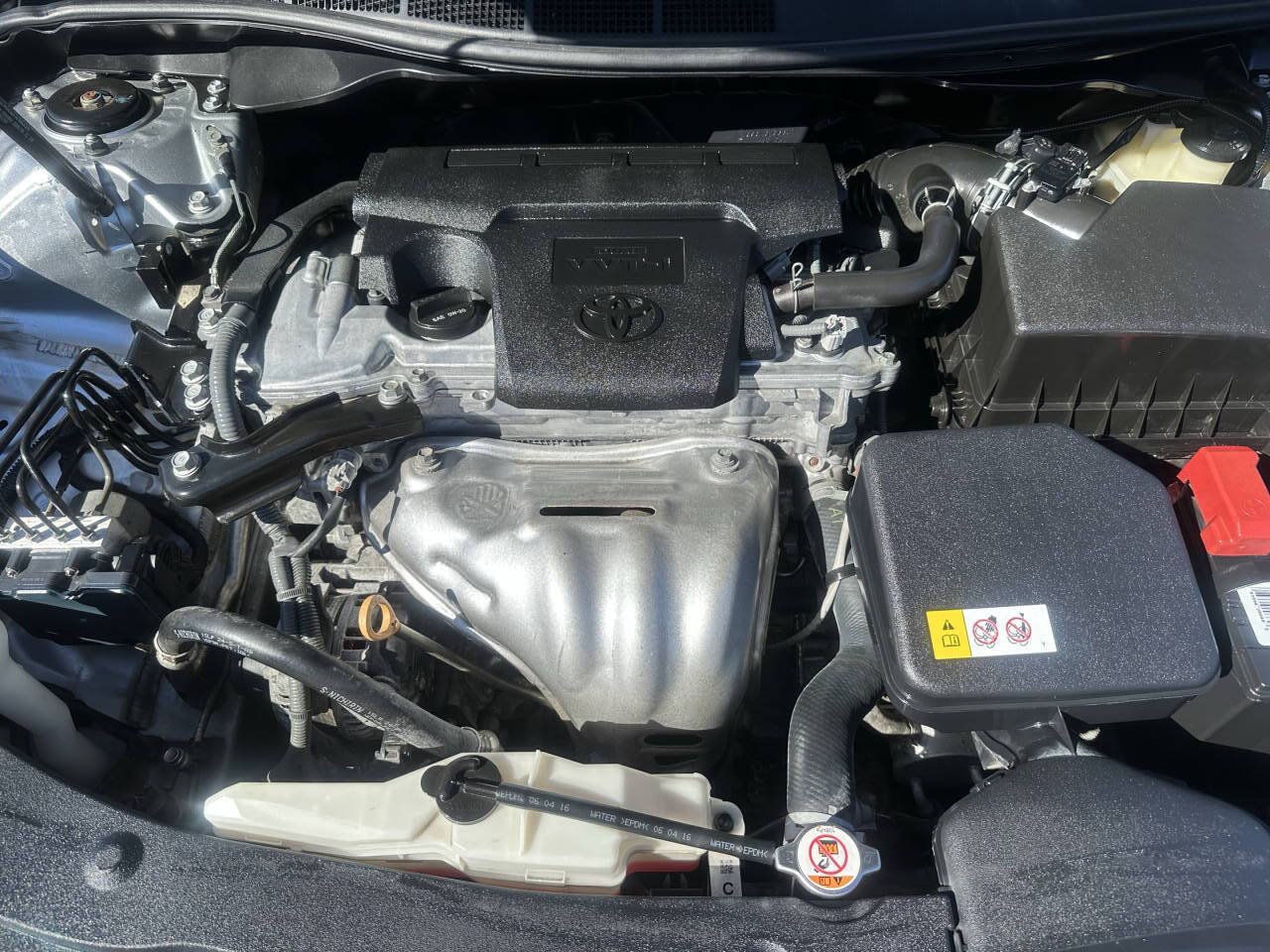 Used 2017 Toyota Camry SE FWD image 21