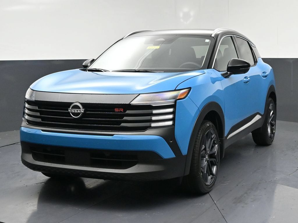 New 2026 Nissan Kicks SR AWD/4WD image 3