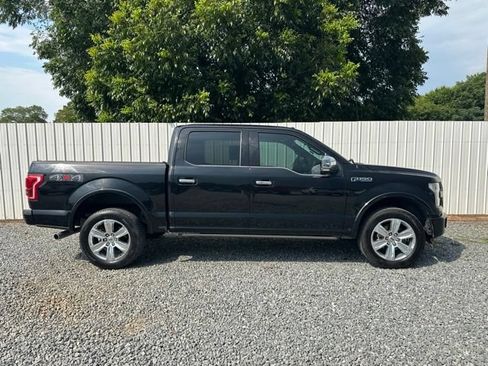 Used 2017 Ford F150 Platinum w/ Equipment Group 701A Luxury AWD/4WD image 5