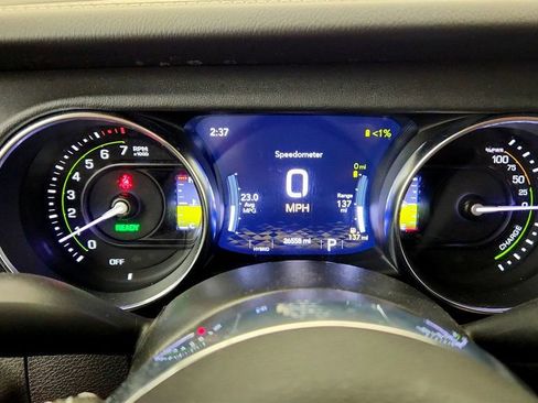 Used 2023 Jeep Wrangler Unlimited Sahara w/ Cold Weather Group AWD/4WD image 13