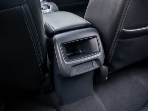 Certified 2025 Honda HR-V EX-L image 19