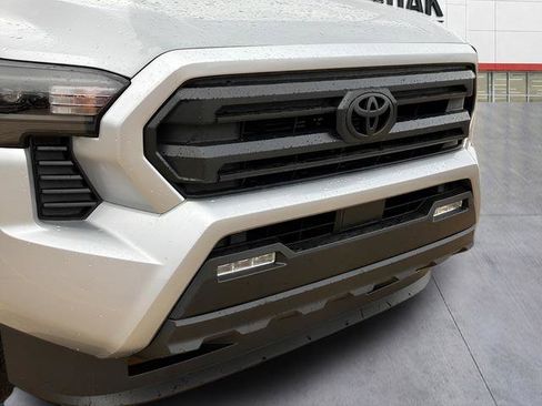 New 2026 Toyota Tacoma SR5 AWD/4WD image 10