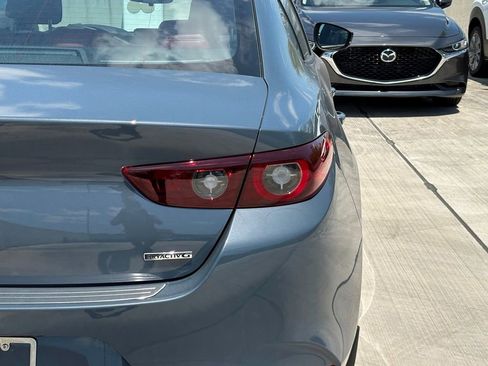 New 2025 MAZDA MAZDA3 s image 5