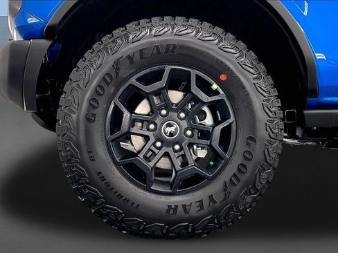New 2026 Ford Bronco Badlands AWD/4WD image 13