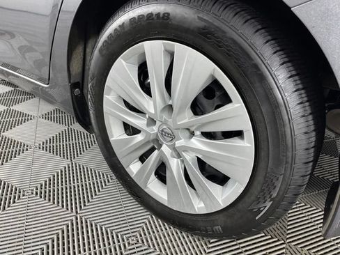 Used 2024 Nissan Sentra S FWD image 15