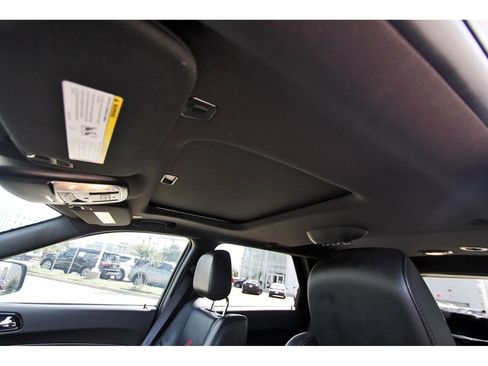 Used 2025 Dodge Durango GT AWD/4WD image 13