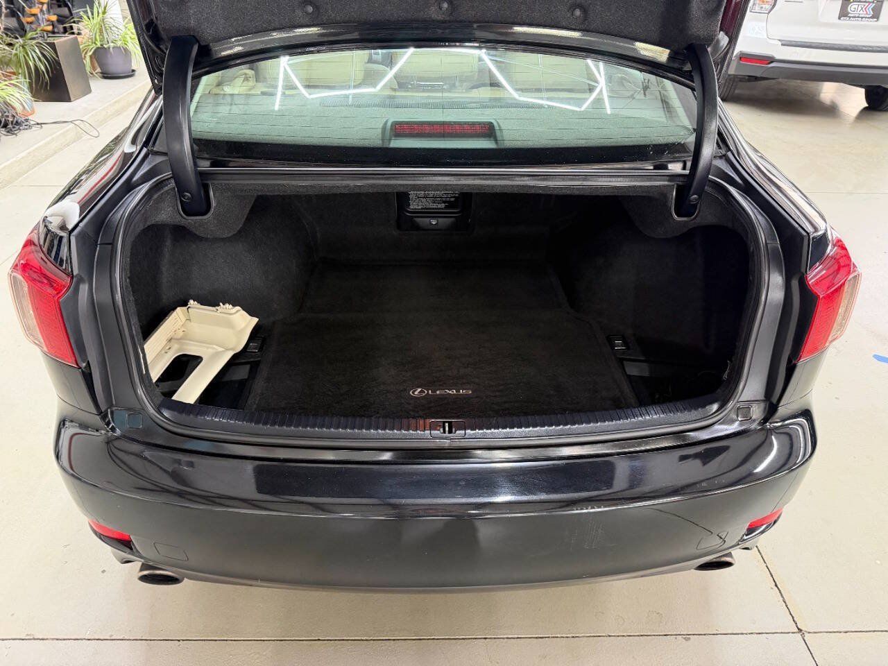 Used 2012 Lexus IS 250 AWD w/ Luxury Plus Value Edition image 9