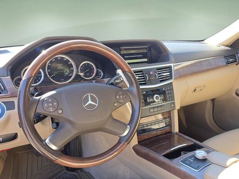 Used 2011 Mercedes-Benz E 350 E 350 image 25