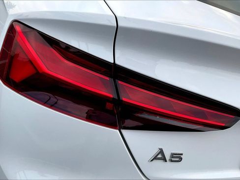 Used 2022 Audi A5 2.0T Premium Plus AWD/4WD image 23