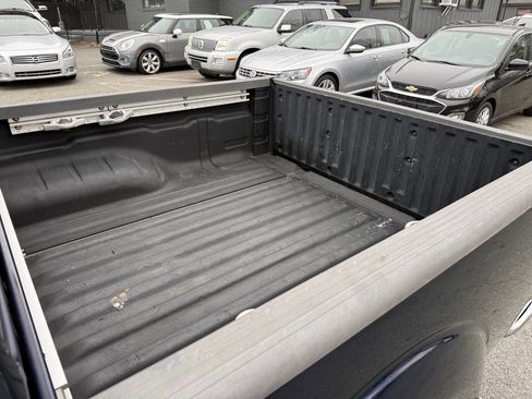 Used 2008 Nissan Frontier NISMO w/ Technology Pkg image 12