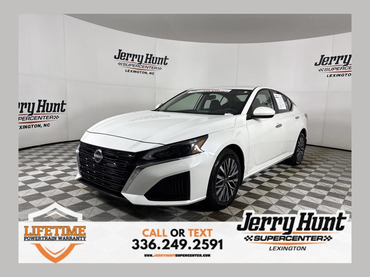 Used 2023 Nissan Altima 2.5 SV AWD/4WD image 1