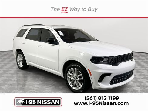 Used 2024 Dodge Durango GT image 1