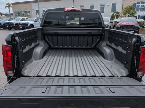 New 2026 Chevrolet Colorado W/T w/ WT Custom Package AWD/4WD image 26