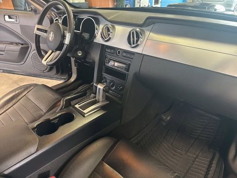 Used 2007 Ford Mustang GT image 14