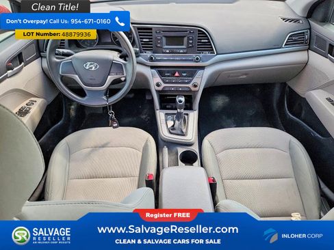 Used 2017 Hyundai Elantra SE image 11