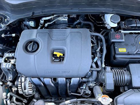 Used 2024 Kia Seltos S FWD image 31