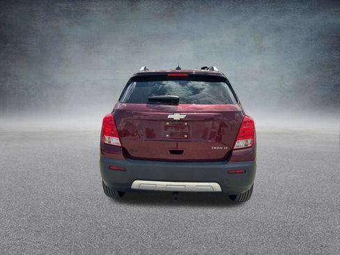 Used 2016 Chevrolet Trax LT w/ LT Convenience Package FWD image 4