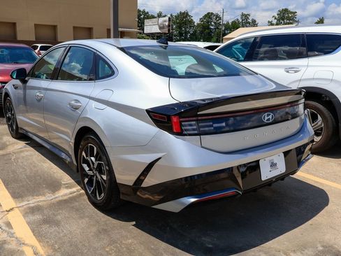 Used 2025 Hyundai Sonata SEL FWD image 10