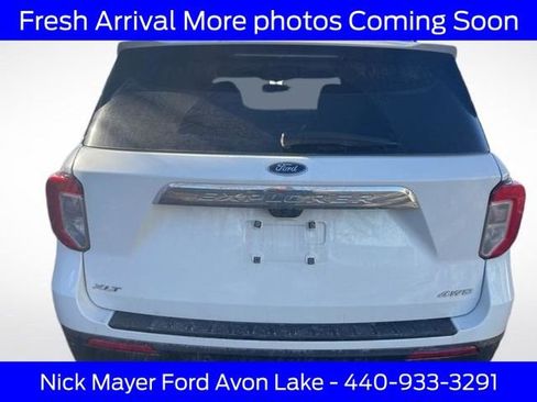 Used 2023 Ford Explorer XLT w/ Equipment Group 202A image 6