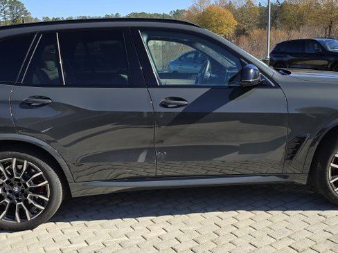 Certified 2025 BMW X5 M60i w/ Executive Package image 4