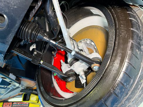 Used 2021 Ford Mustang Shelby GT500 w/ Carbon Fiber Track Pack image 32