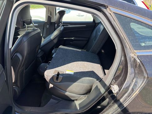 Used 2014 Ford Fusion Titanium FWD image 6