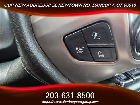 Used 2015 GMC Sierra 1500 Denali AWD/4WD image 21