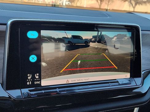 Used 2026 Volkswagen Atlas SE image 8