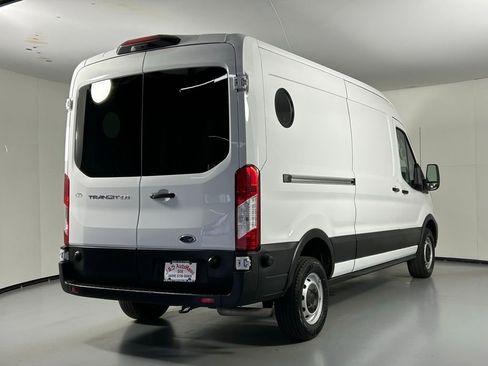 Used 2024 Ford Transit 250 148 Medium Roof image 7