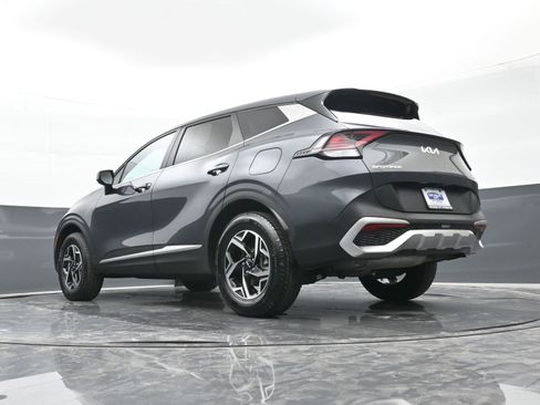 Used 2023 Kia Sportage LX image 41
