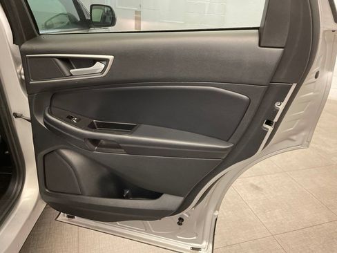 Used 2018 Ford Edge SEL w/ Equipment Group 201A FWD image 29