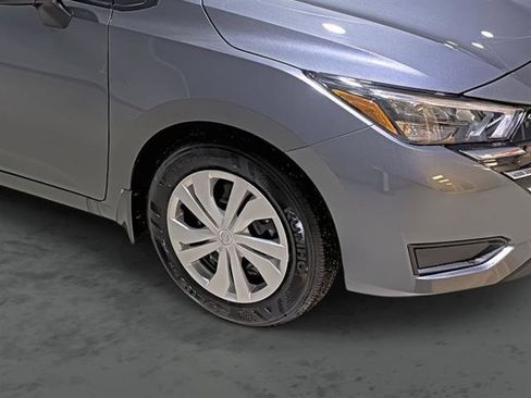 Used 2025 Nissan Versa S w/ Trunk Package FWD image 15