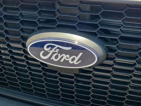 New 2026 Ford Transit 250 148 Medium Roof w/ Load Area Protection Package RWD image 10