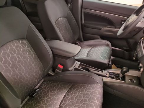 New 2025 Mitsubishi Outlander Sport ES image 10