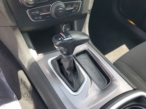 Used 2023 Dodge Charger SXT image 25