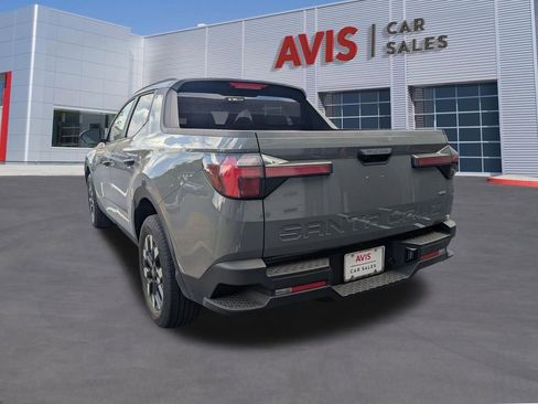 Used 2025 Hyundai Santa Cruz SEL AWD/4WD image 9