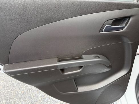Used 2017 Chevrolet Sonic LT FWD image 39