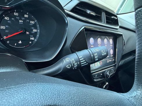 Used 2023 Chevrolet TrailBlazer LT w/ Convenience Package AWD/4WD image 35
