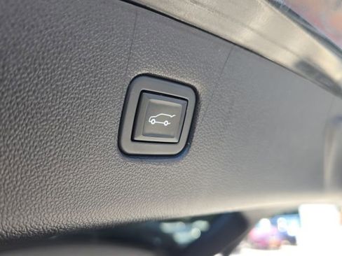 Used 2020 Chevrolet Blazer RS FWD image 5