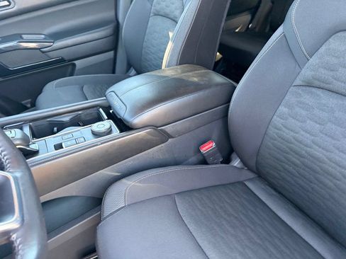 Certified 2025 Nissan Pathfinder SV AWD/4WD image 20