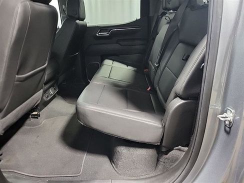 Certified 2025 GMC Sierra 1500 SLT image 37