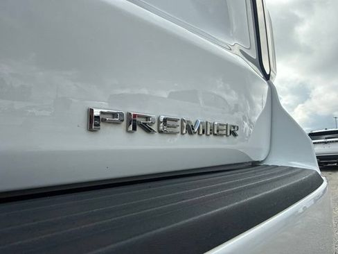 Used 2023 Chevrolet Tahoe Premier RWD image 9